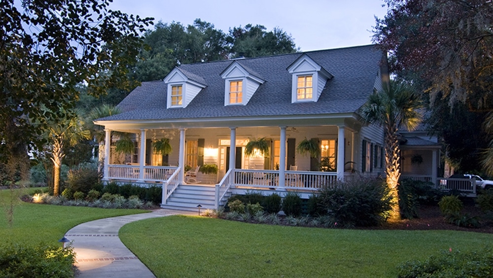 A home’s style can contribute to it’s overall energy efficiency … or inefficiency Image